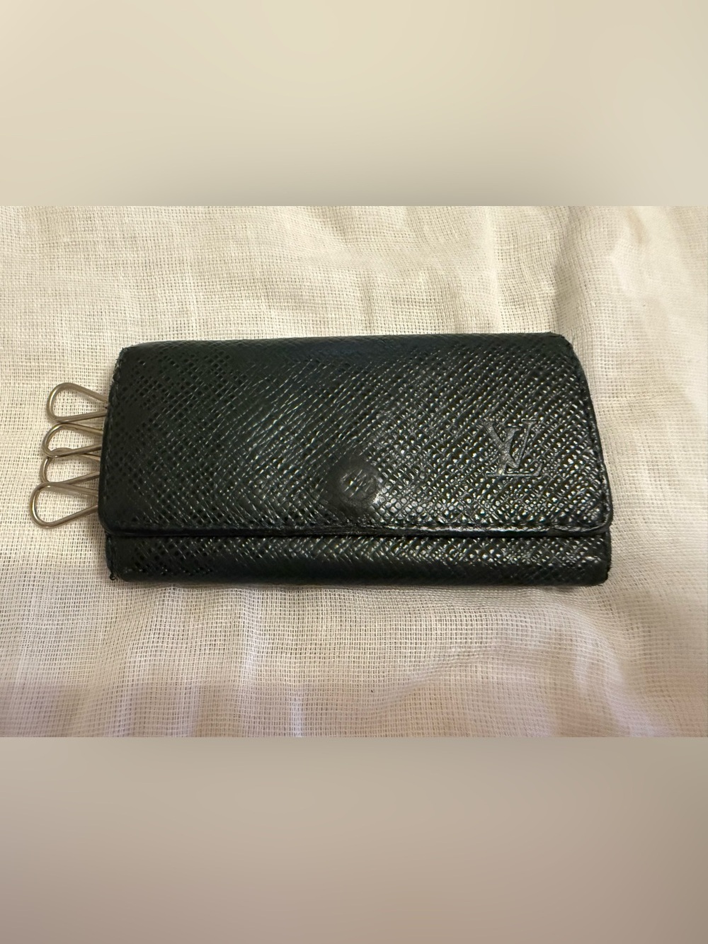 Louis Vuitton Green Tiaga Key & Card Holder